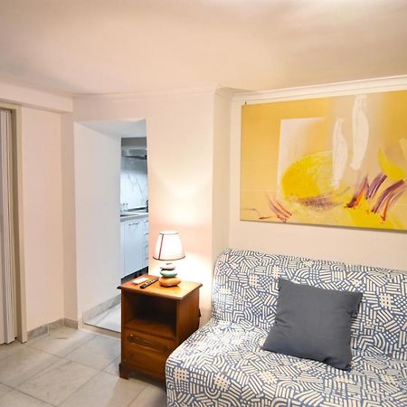 Lilliput Apartment Неаполь Екстер'єр фото