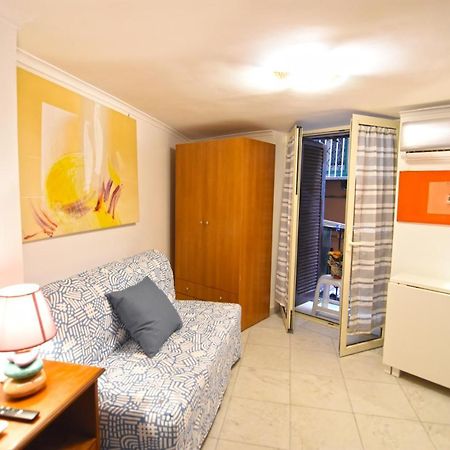 Lilliput Apartment Неаполь Екстер'єр фото